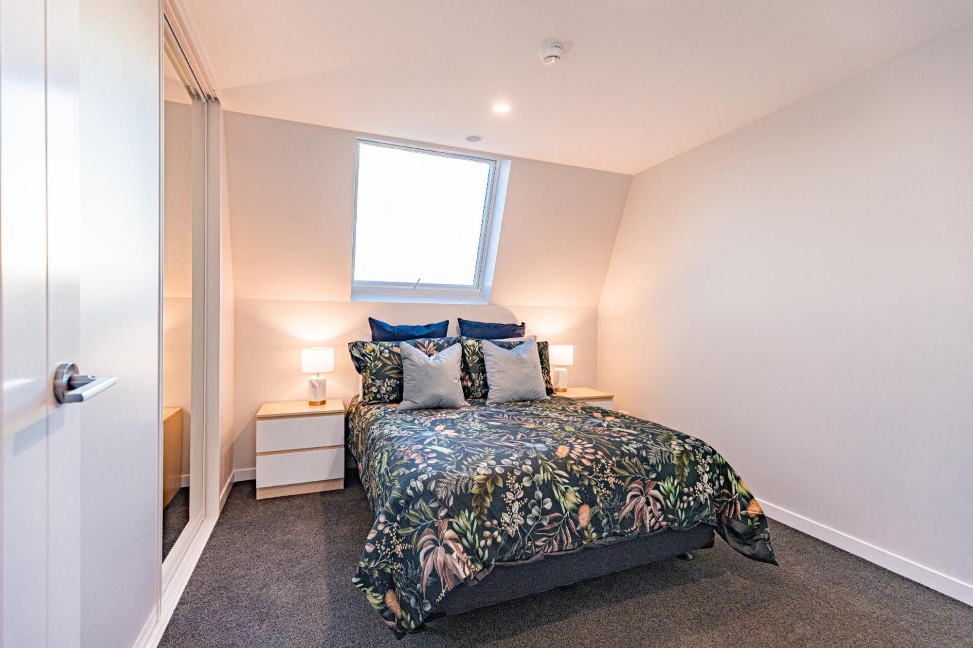 Johnston Apartments - Award-Winning Building, Your Unforgettable Stay Уангануй Екстериор снимка