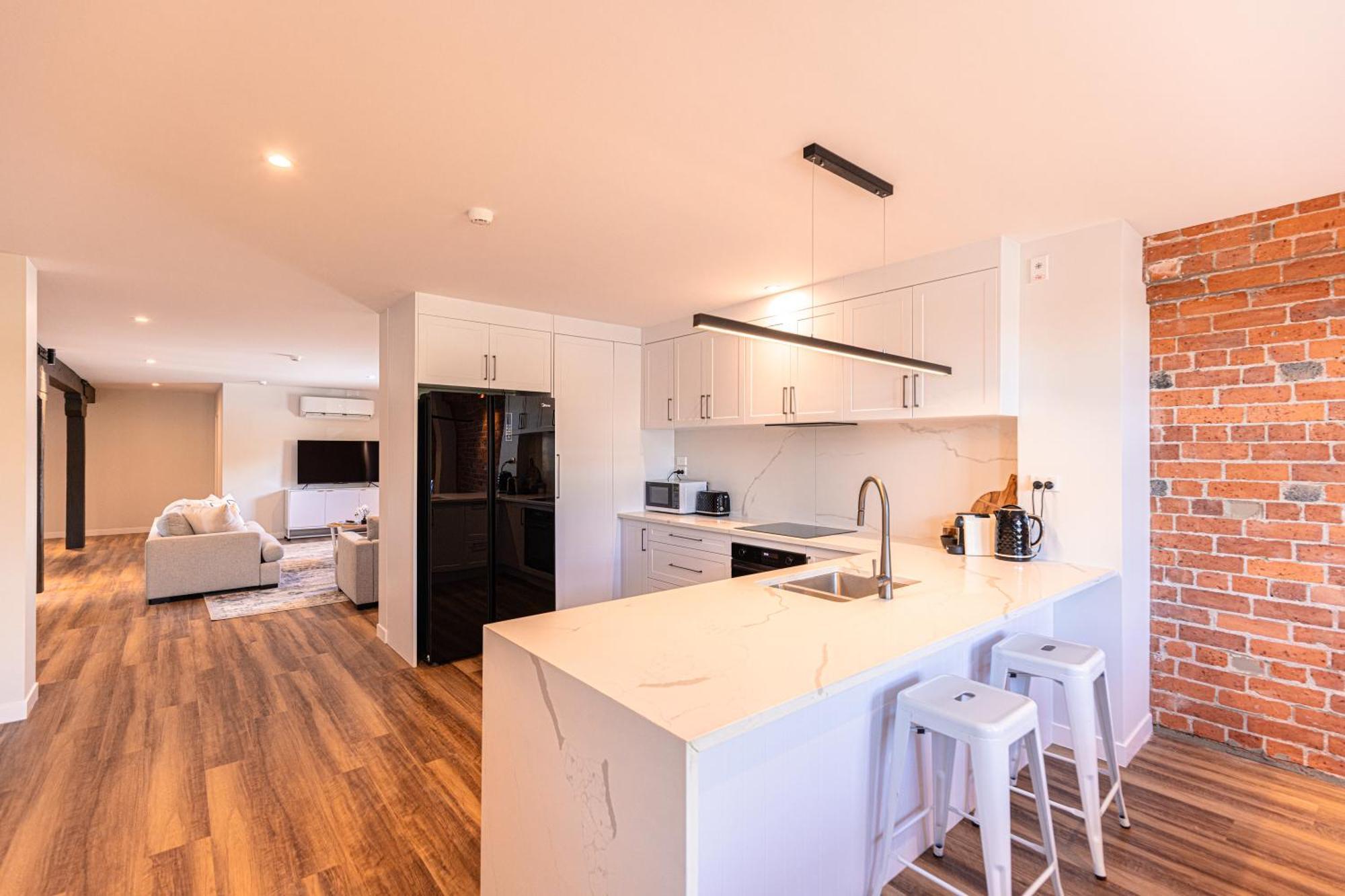 Johnston Apartments - Award-Winning Building, Your Unforgettable Stay Уангануй Екстериор снимка