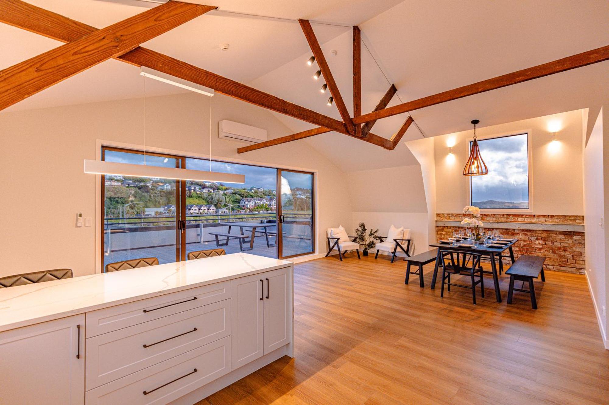 Johnston Apartments - Award-Winning Building, Your Unforgettable Stay Уангануй Екстериор снимка