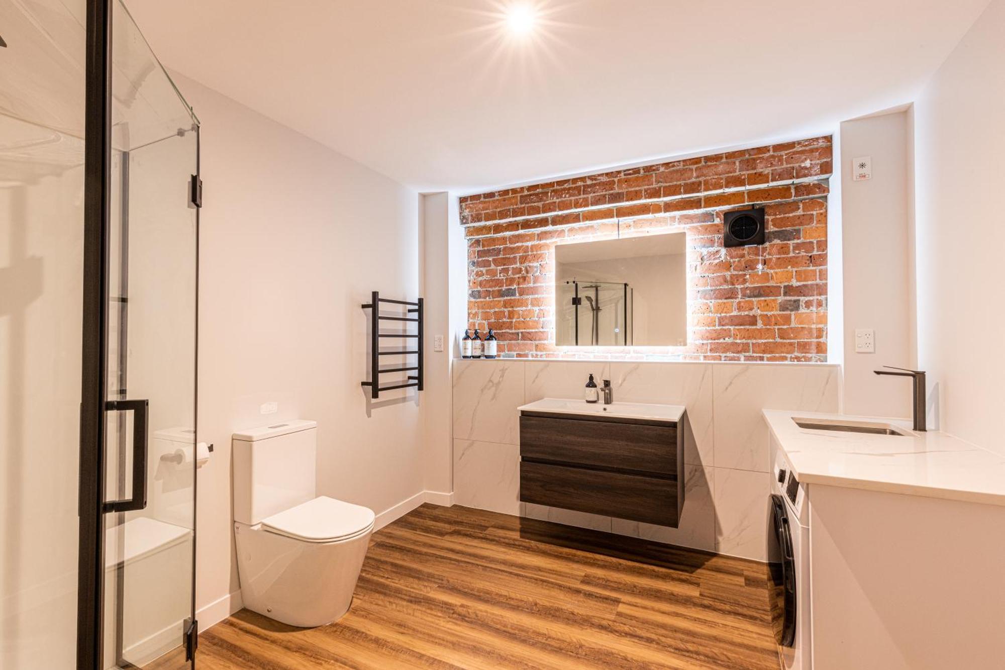 Johnston Apartments - Award-Winning Building, Your Unforgettable Stay Уангануй Екстериор снимка