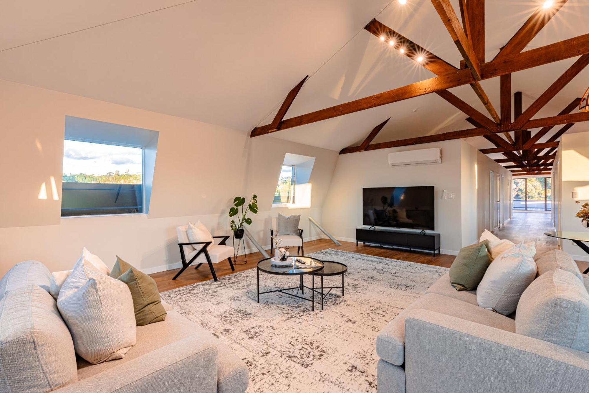Johnston Apartments - Award-Winning Building, Your Unforgettable Stay Уангануй Екстериор снимка